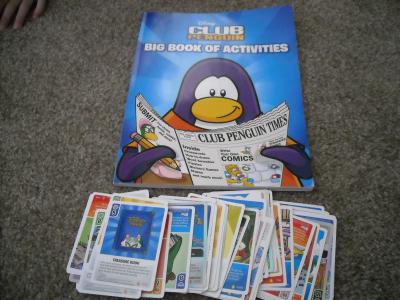 club penguin cards for sale. Club Penguin book and cards in Alamogordo